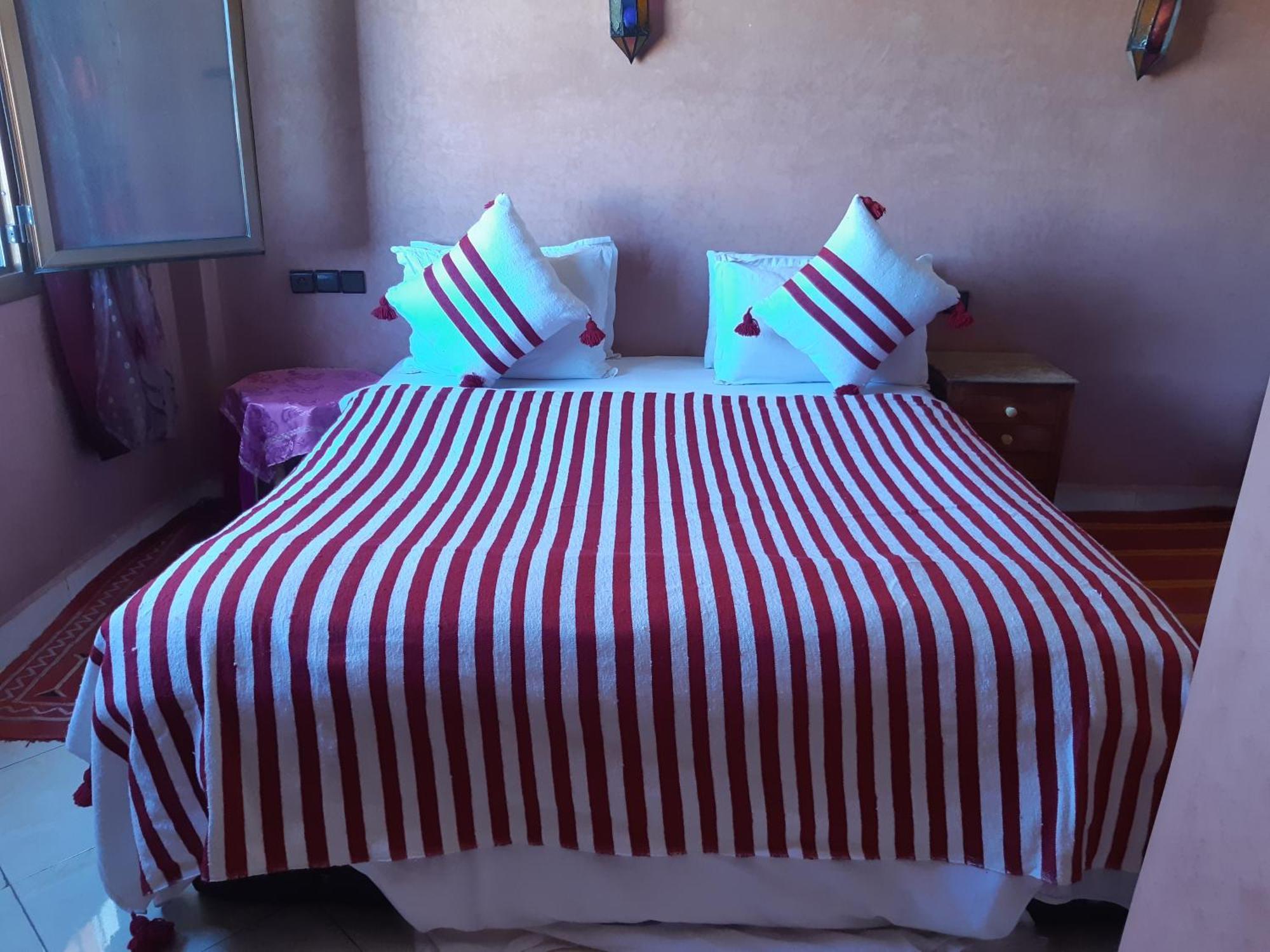Hotel Restaurant Dar Al Madina Tinghir Luaran gambar