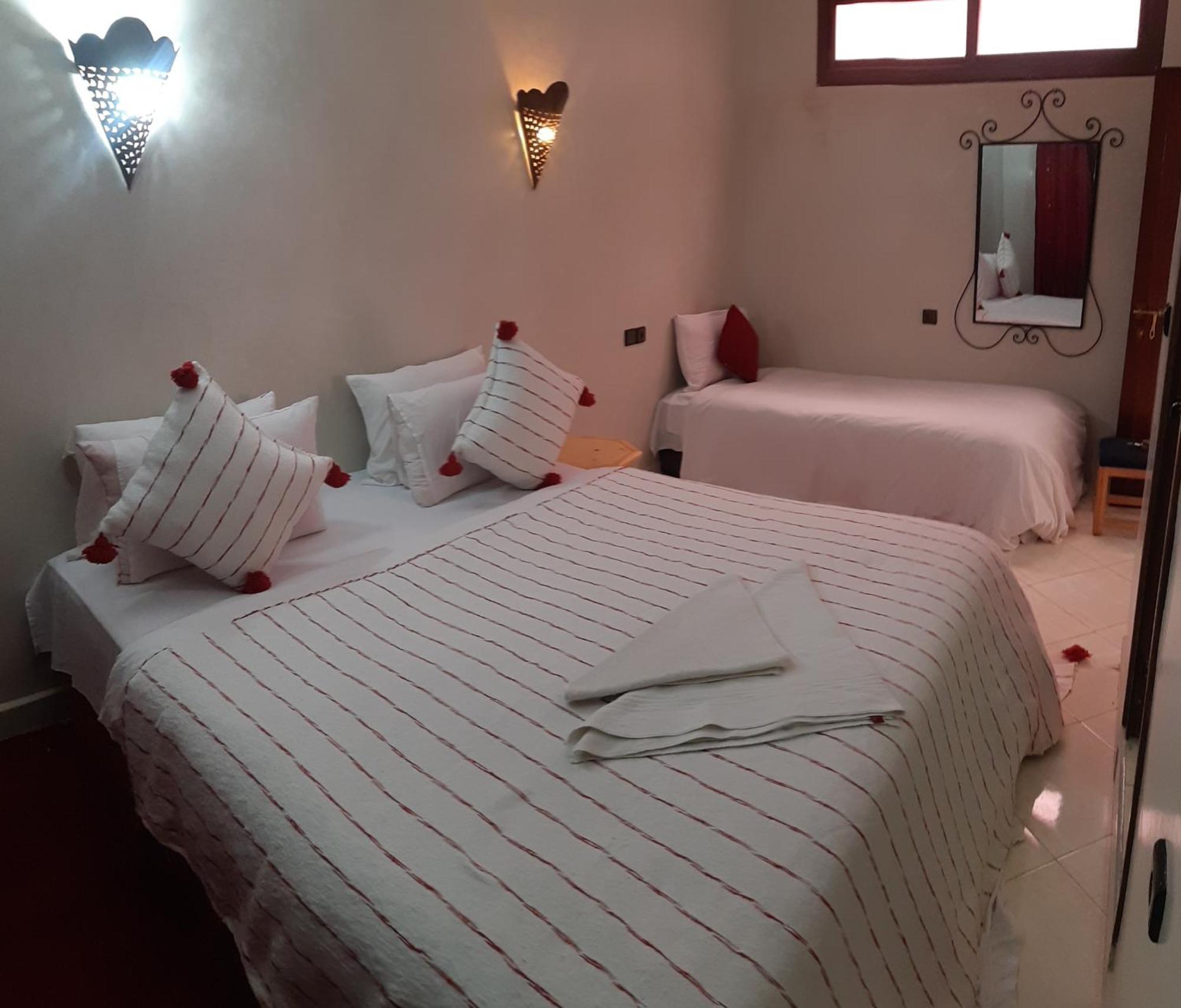 Hotel Restaurant Dar Al Madina Tinghir Luaran gambar